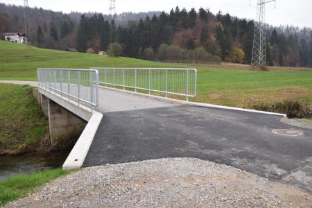 Most v Brezju
